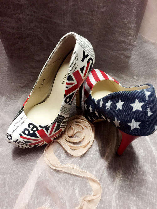 Limited Stock! Stunning Flag Style High Heel, 2 styles available size 2.5-4 (size 35-37)